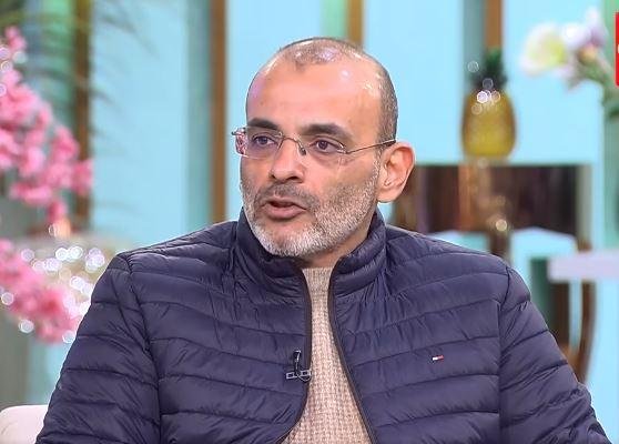 أيمن بهجت قمر يكشف خوفه على نجله قبل طرح «سلام كبير»: كنت مرعوب ومش عايزه يتعشم