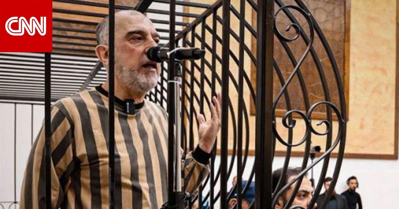 سوريا.. الادعاء يطالب بإعدام ابن خالة بشار الأسد شنقا ضمن 5 مطالب قدمت للقضاء