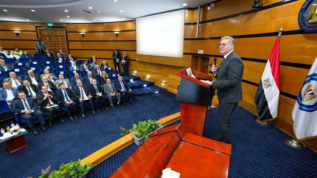 وزير البترول يعلن طرح مصر مزايدة عالمية كبرى للبحث عن البترول والغاز في 14 منطقة