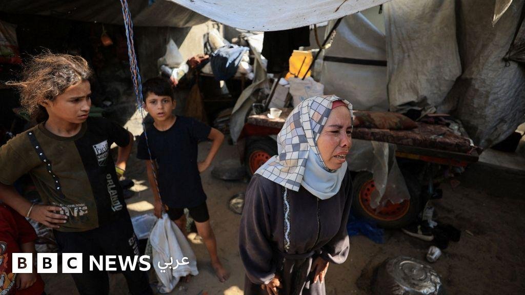 ملادينوف يطلب من نتنياهو هدنة لـ 14 يوماً "لتجريد حماس من السلاح"