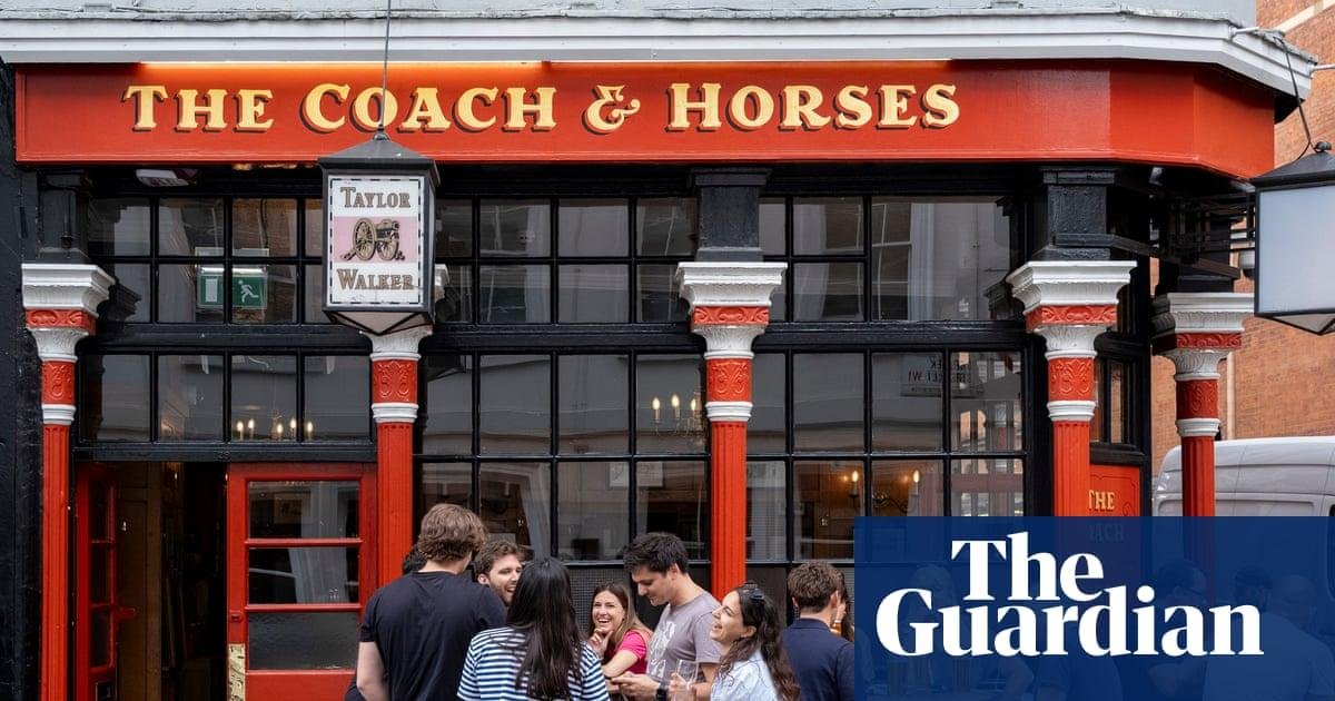 Business rates to be cut by 20% for pubs, clubs and music venues in England