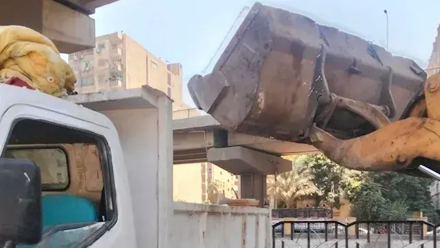 استجابة لشكاوى المواطنين.. الجيزة تزيل تعديات على 150 فدانًا بالواحات