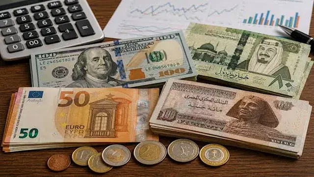 أسعار 6 عملات عربية تتراجع خلال تعاملات اليوم الاثنين