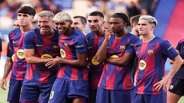 لحظة بلحظة.. برشلونة ضد إلتشي (5-0).. بداية المباراة
