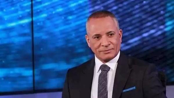 أحمد موسى يطالب باستمرار الرقابة على شركات الاتصالات لضبط السوق