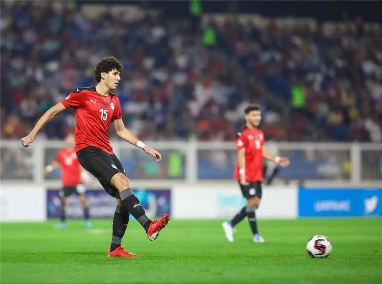 ناد إيطالي يزاحم الأهلي وينضم لقائمة المهتمين بالتعاقد مع عمر فايد