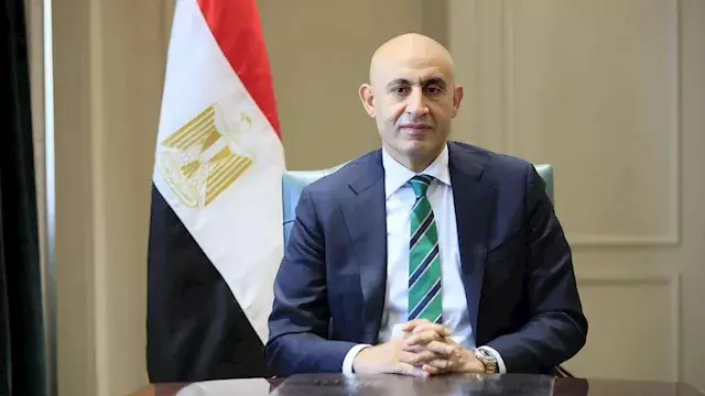 بعد قليل.. وزير التعليم يلتقي أوائل الثانوية العامة 2026 بمقر الوزارة