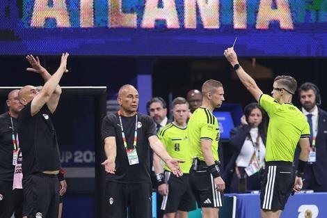 بسبب أحداث مباراة الأرجنتين.. اتحاد الكرة يستعد للرد على إجراءات فيفا