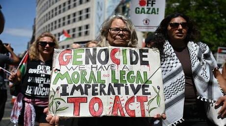 اعتقال 117 شخصا في احتجاج بلندن دعما لجماعة مؤيدة للفلسطينيين