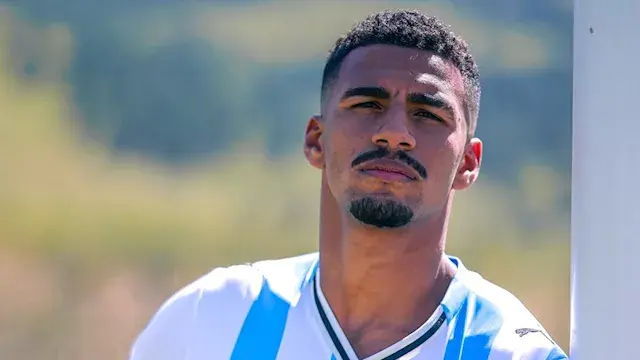 أولى الصفقات الصيفية.. بيراميد...
