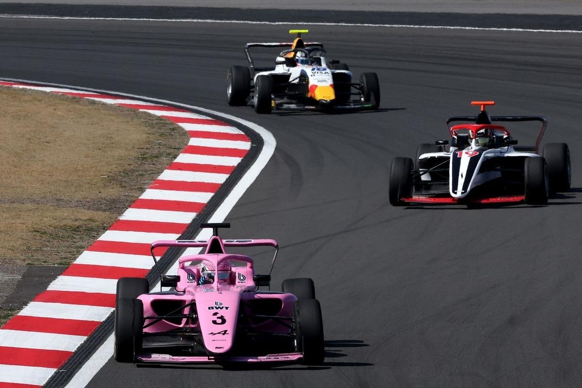F1 Academy announces rookie test expansion with Loughborough University training camp