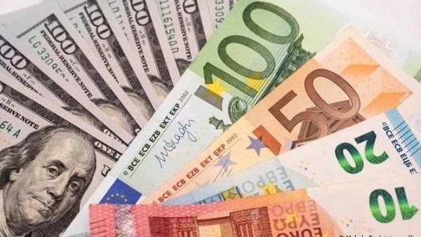 الداخلية تضبط قضايا اتجار في العملات الأجنبية بمبلغ 3 ملايين جنيه