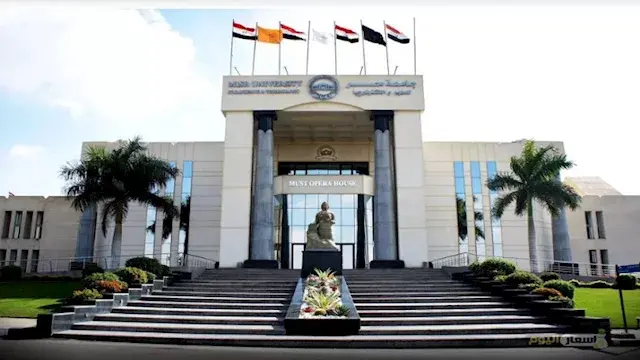 خفض مدة الدراسة.. اعتماد اللائحة الجديدة لبكالوريوس الهندسة بجامعة مصر للمعلوماتية