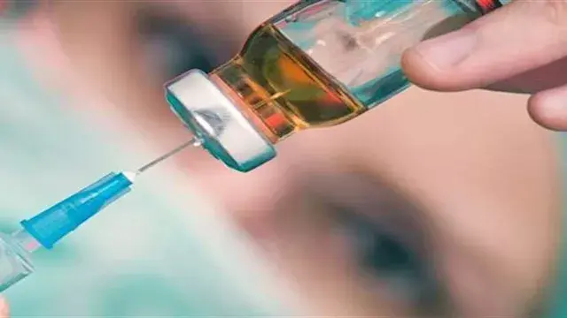 رغم مخاطرها.. لماذا يتجه بعض المشاهير إلى حقن الببتيدات؟