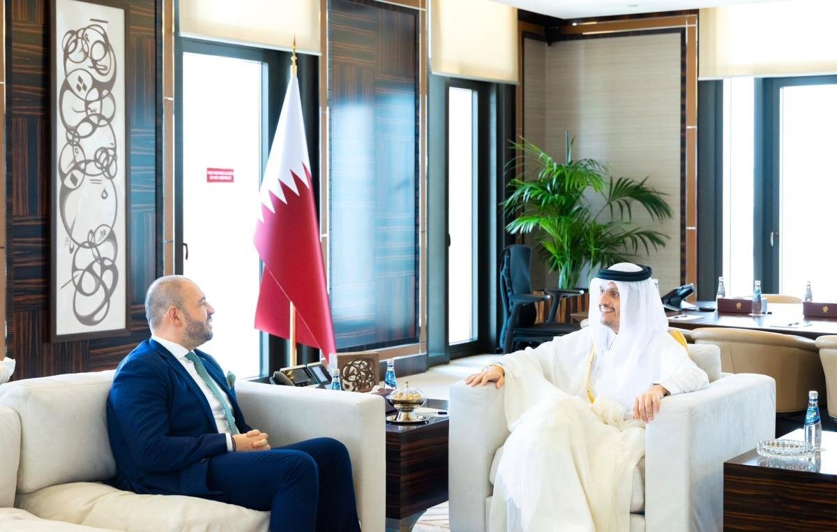 رئيس مجلس الوزراء وزير الخارجية يودع سفير الاتحاد الأوروبي