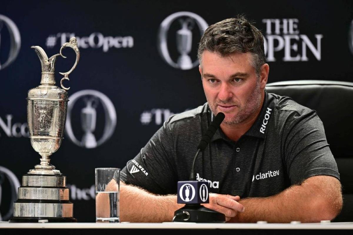 New Zealander Fox birdies last hole for 'surreal' British Open win