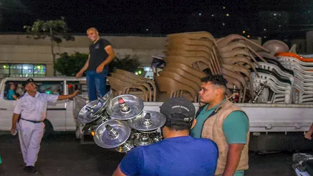 محافظ الإسكندرية يقود حملة مكبرة ويغلق 34 منشأة تجارية مخالفة -صور