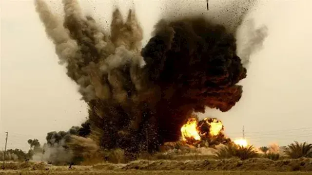 انفجار قنبلة يدوية من مخلفات الحرب العالمية الثانية في فرنسا
