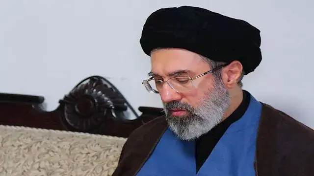 تغييرات عسكرية واسعة في إيران.. مجتبى خامنئي يُصدر قرارات بتعيين قيادات جديدة