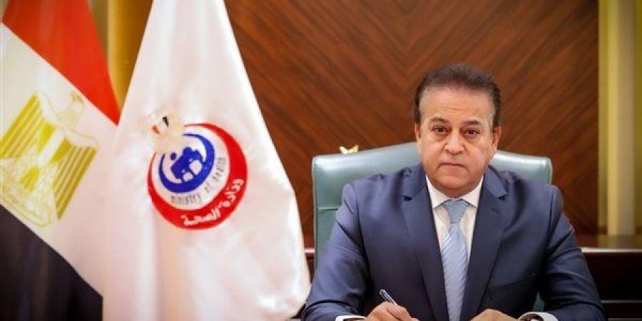 خالد عبدالغفار: الاعتداء على الفريق الطبي من أصعب المشاهد.. وقانون المسئولية الطبية يعالج الأزمة