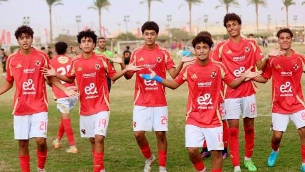 المدير الفني الجديد لقطاع الناشئين بالأهلي يبدأ مهامه داخل مقر النادي