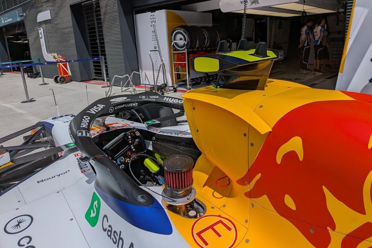 Racing Bulls grows wings: VCARB 03 adds two fins to airbox in Hungary update