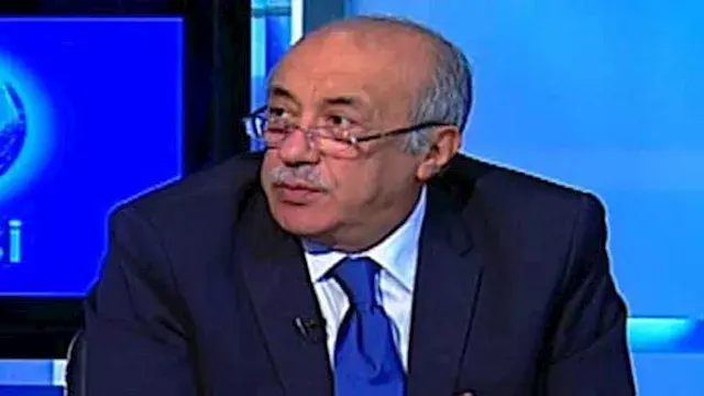 علامات استفهام وافعلوا مثل صلاح.. فتحي سند ينتقد ما يحدث في الساحل