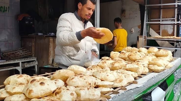 التموين: لا نية لتقليص عدد أرغفة الخبز..  ومنظومة الخصم المباشر لا تفرض أعباء على المواطنين