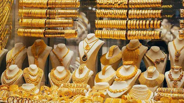 سعر الذهب عيار 24  يسجل 6702 جنيه خلال تعاملات اليوم