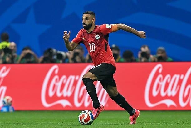 طرابزون سبور يحدد موعد وصول محمد صلاح إلى تركيا