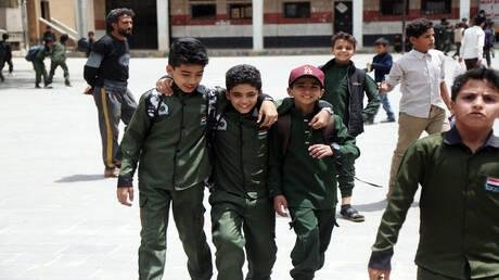 وزير يمني يدعو لتحرك عاجل لـ"حماية ملايين الأطفال في مناطق سيطرة الحوثيين"