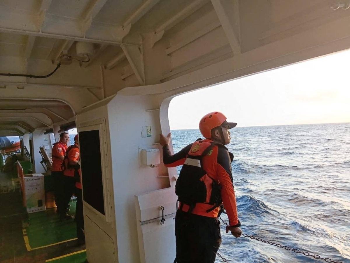 Survivors of Indonesia boat sinking found on island, floating at sea