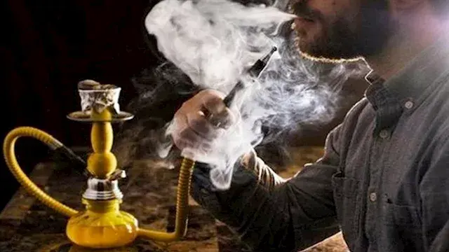 من مقاهي القاهرة إلى لاونجات م...