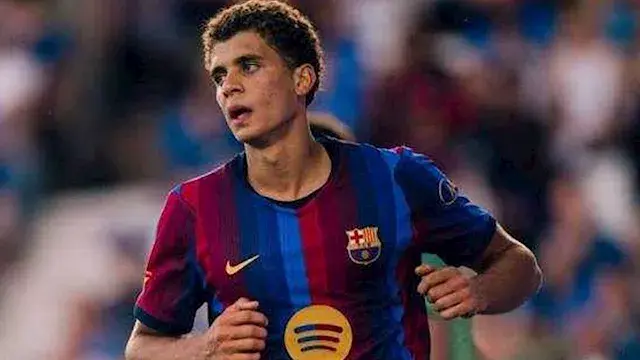 موقف حمزة حمزة عبد الكريم .. تشكيل برشلونة الرسمي لمواجهة إلتشي في الدوري الإسباني