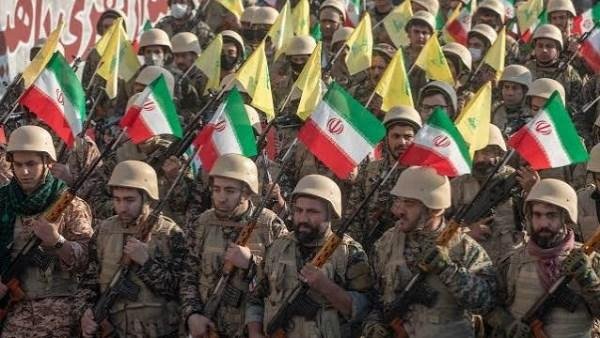 المخابرات الإيرانية تلقي القبض على دبلوماسيين فرنسيين.. فما التهمة؟