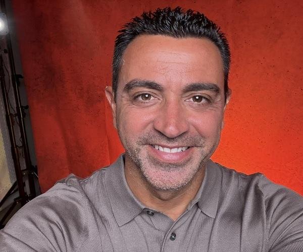 رسميا.. تشافي يتولى تدريب منتخب هولندا حتى 2030