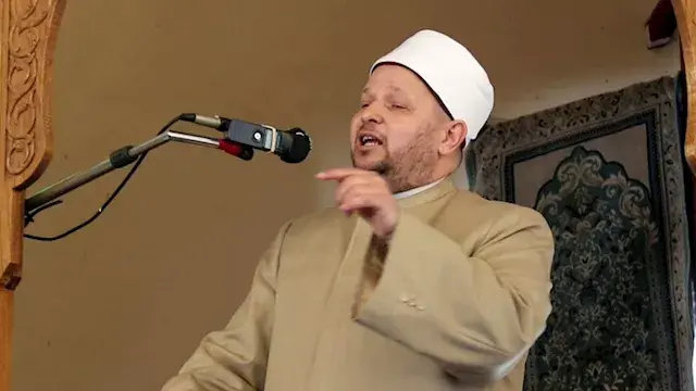 عالم أزهري يوضح مفهوم العلاقات الاجتماعية: القرآن يرسم أسس السكن والمودة