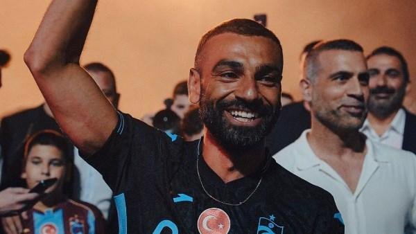 الفارق في متابعي إنستجرام يتحدث عن نفسه.. محمد صلاح يتفوق على طرابزون