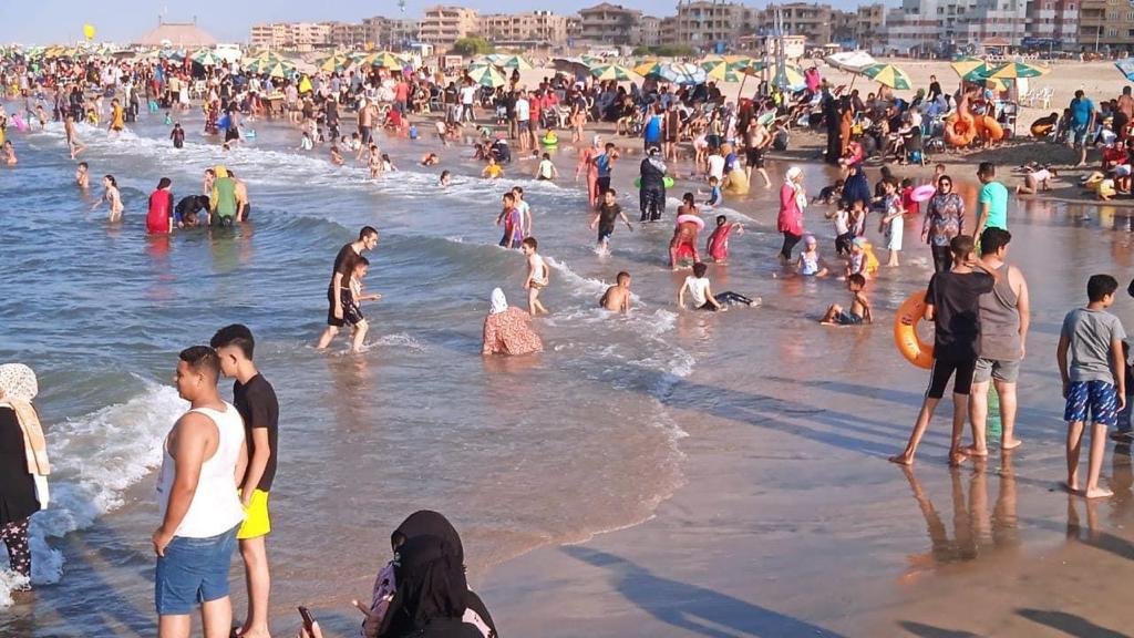 الأرصاد توجه تحذيرا للمصطافين بشواطئ البحر المتوسط