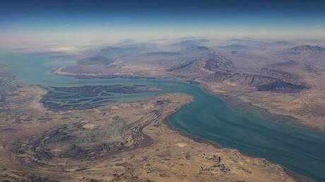 إيران وعمان ينجزان صياغة البيان المشترك بشأن مضيق هرمز