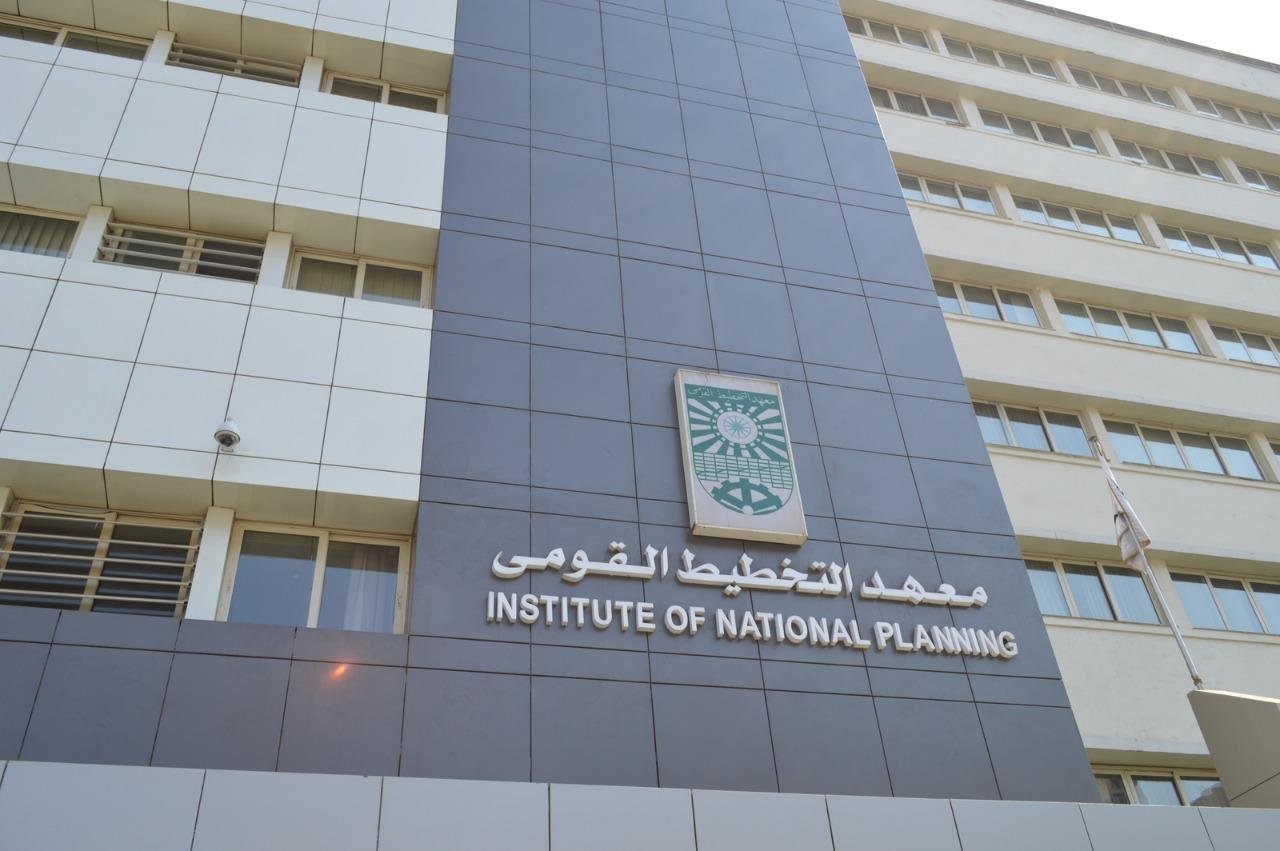 مشاركات علمية محلية ودولية.. ا...