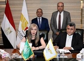 وزارة الطيران والأكاديمية العربية توقعان بروتوكولا لتأهيل الكوادر البشرية وتنفيذ برامج الدراسات العليا للعاملين