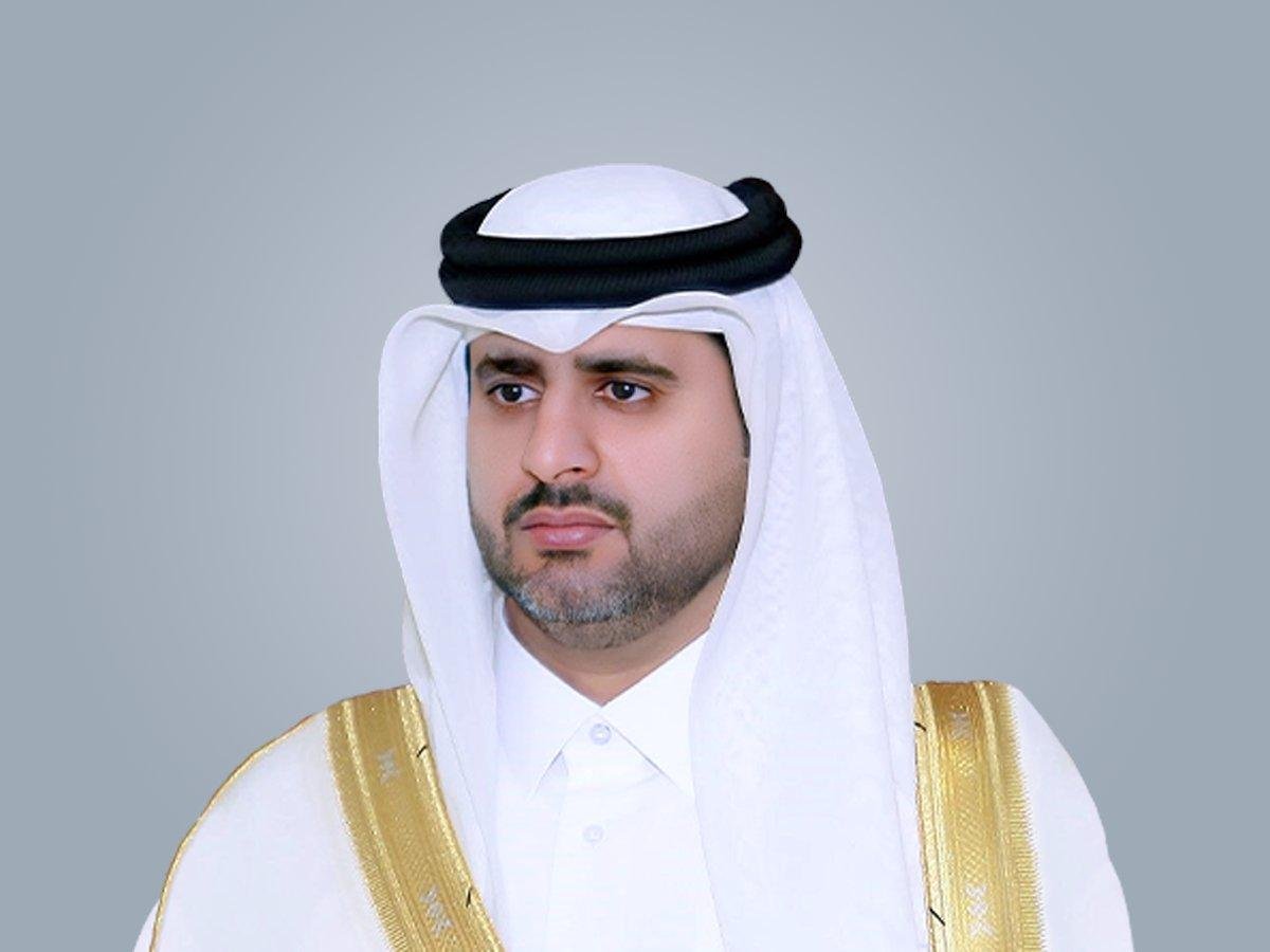 محافظ مصرف قطر المركزي يجتمع مع سفير دولة الإمارات العربية المتحدة