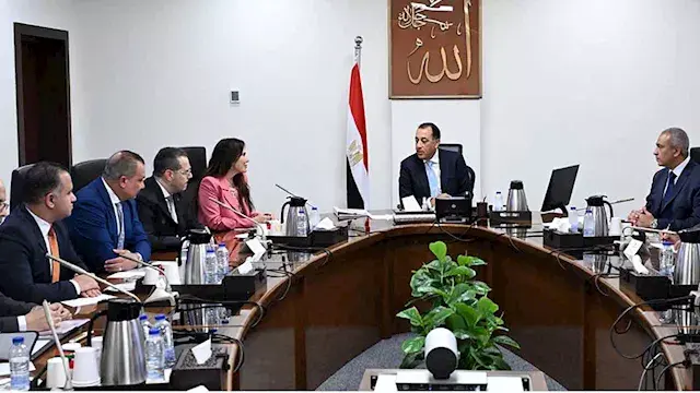 مدبولي يستعرض استراتيجية تنمية مدن الساحل الشمالي حتى 2030