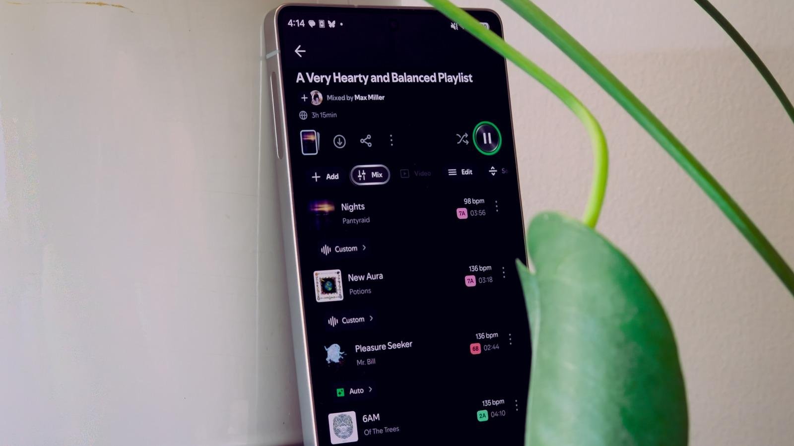 This Spotify setting makes your music feel DJ mixed