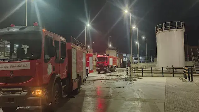 حريق داخل مصنع بـ6 أكتوبر.. إنقاذ 5 عمال بعد اندلاع النيران بالفرن