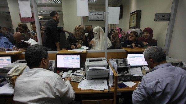 حقوق الموظفين.. مدة إجازة مرافقة الزوج أو الزوجة للعمل بالخارج