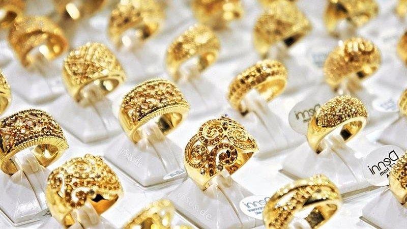 1200 جنيه| ارتقاع كبير في سعر الجنيه الذهب وعيار 21 مفاجأة
