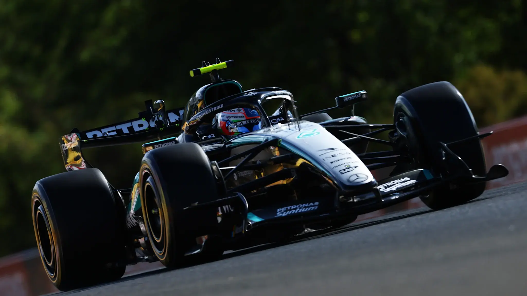 Mercedes target 'sizeable' upgrade after summer break