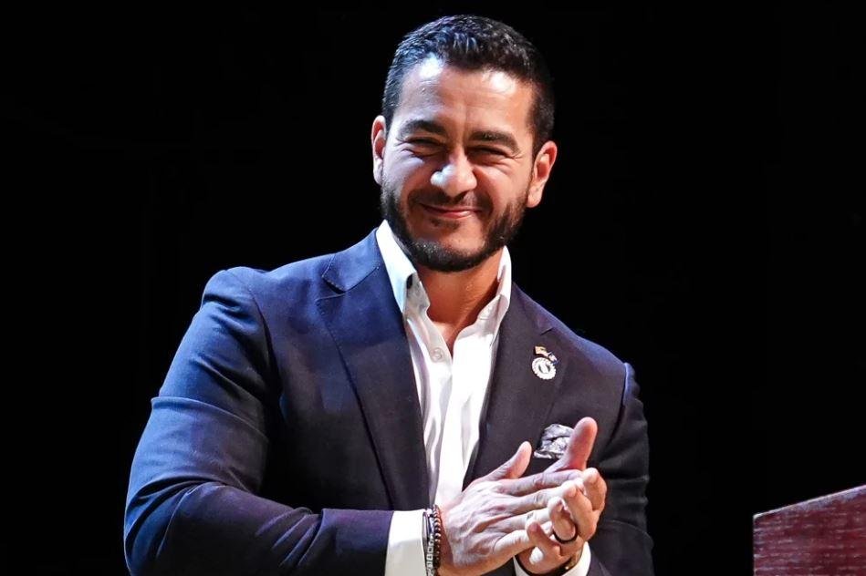 عبدالرحمن السيد.. هل يصبح أول سيناتور أمريكي مسلم؟